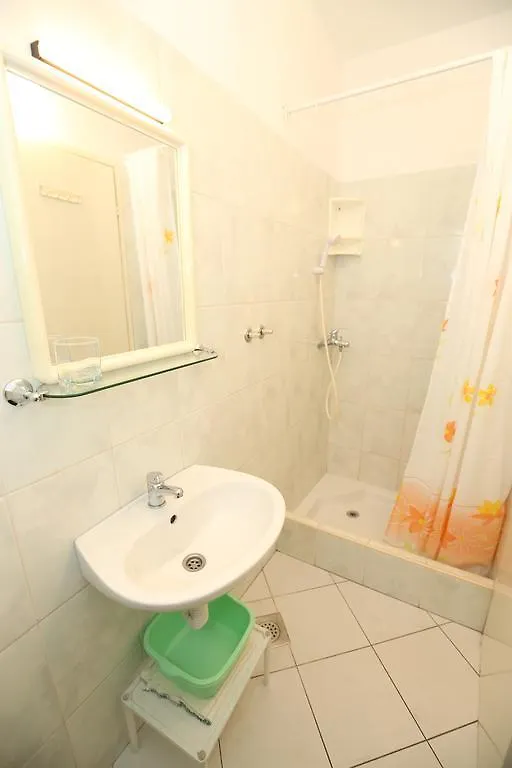 Apartments Ljubica Baška Kroatien
