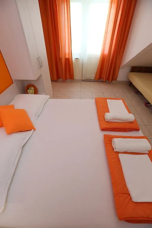 Apartments Ljubica Baska