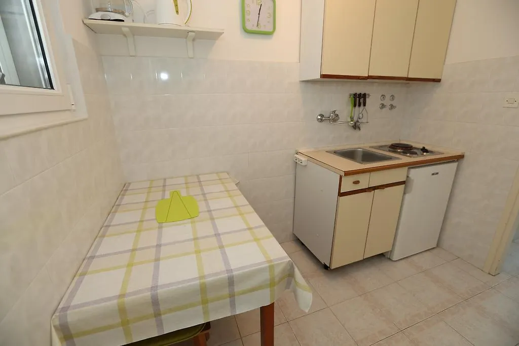 Apartments Ljubica Baska