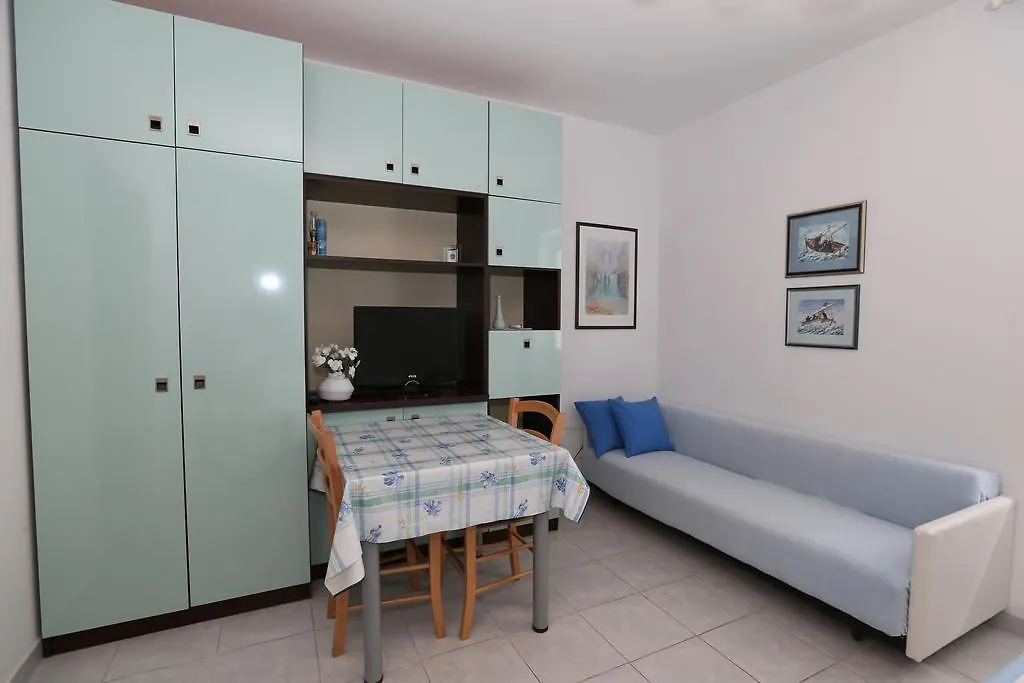 Apartments Ljubica Baska   Baska (Krk)