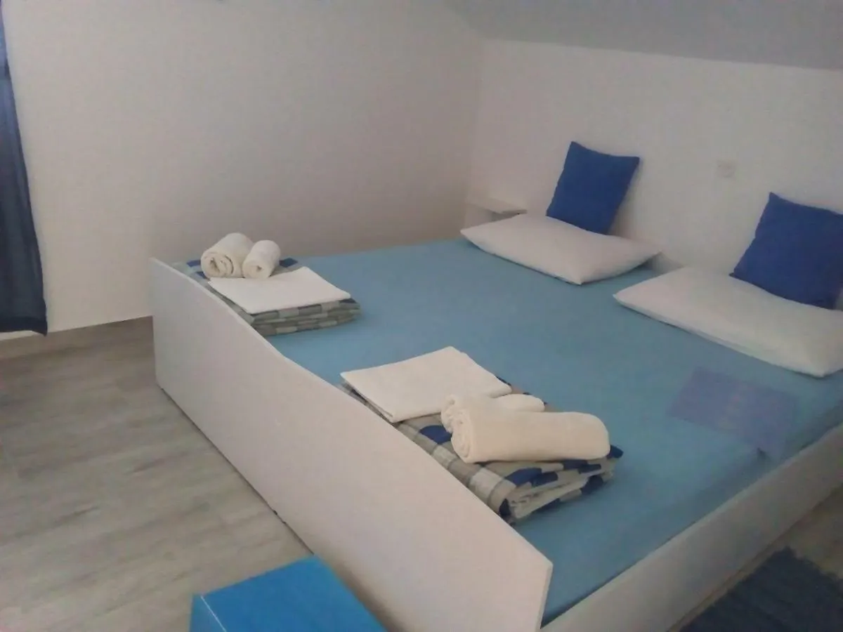 Apartments Ljubica Baska