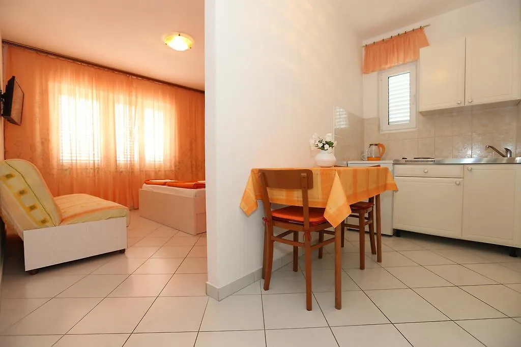 Apartments Ljubica Башка